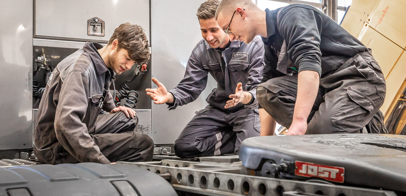 Leerling Bedrijfsautotechnicus in Oosterhout
